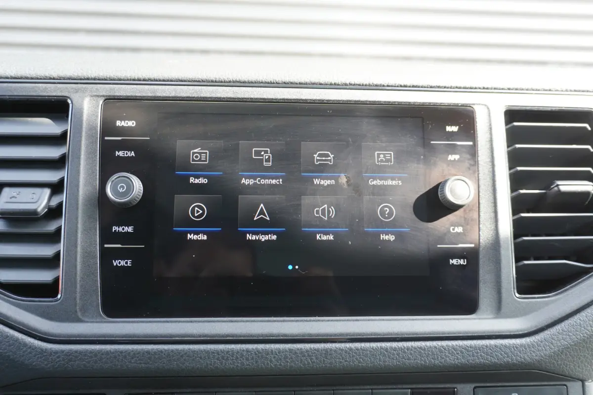 163pk Automaat Kipper Dubbellucht N1 Cruise control Apple Carplay Camera 3500kg Trekgewicht Trekhaak