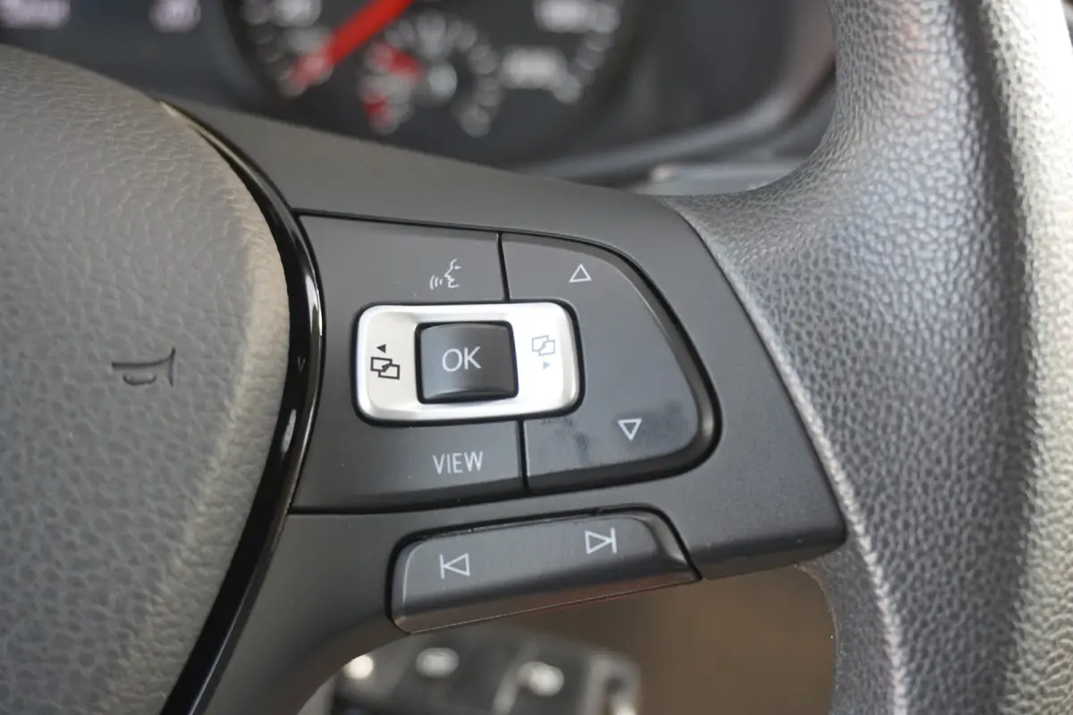 163pk Automaat Kipper Dubbellucht N1 Cruise control Apple Carplay Camera 3500kg Trekgewicht Trekhaak