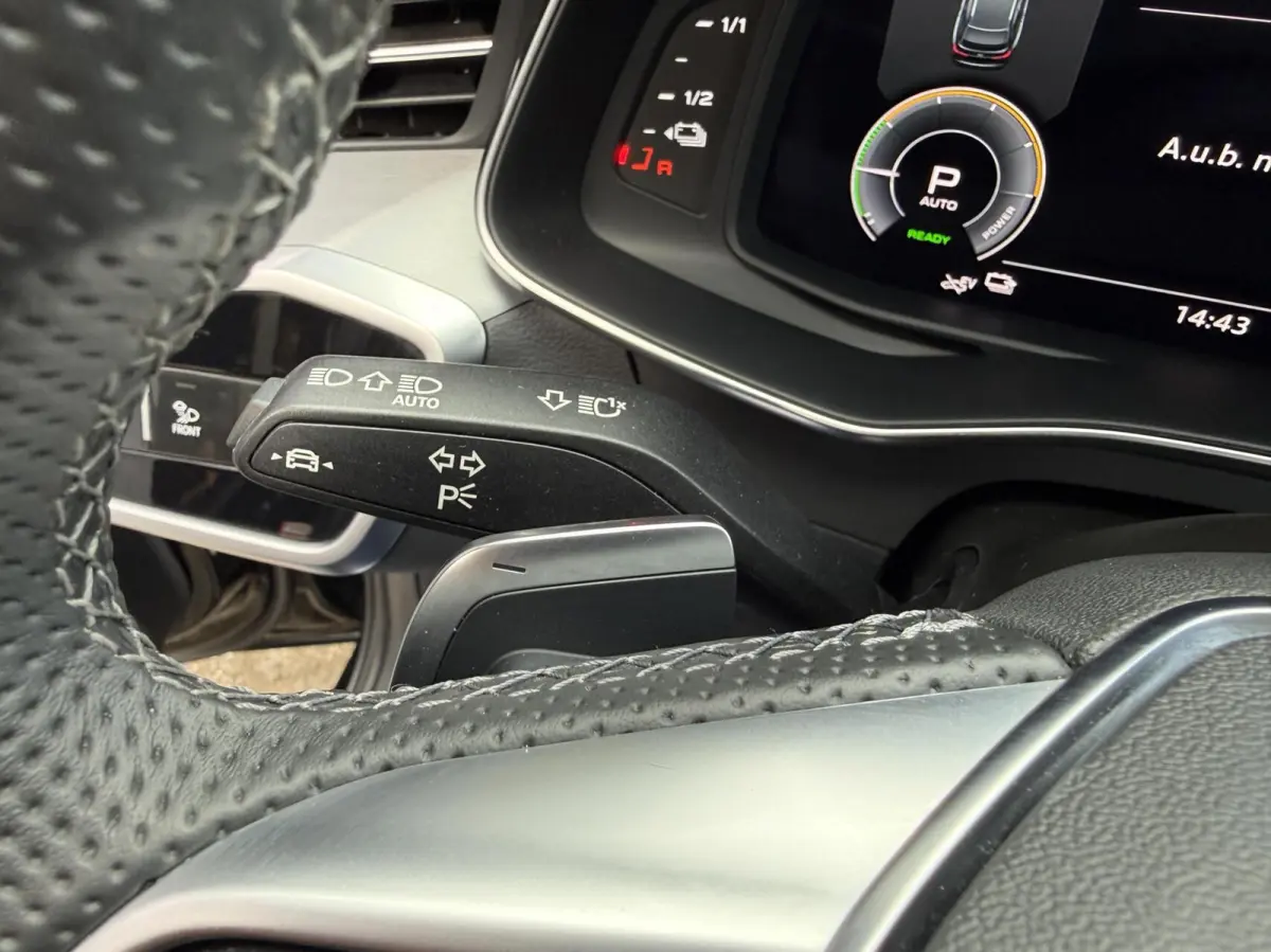 55 TFSI e quattro Pro Line S Competition