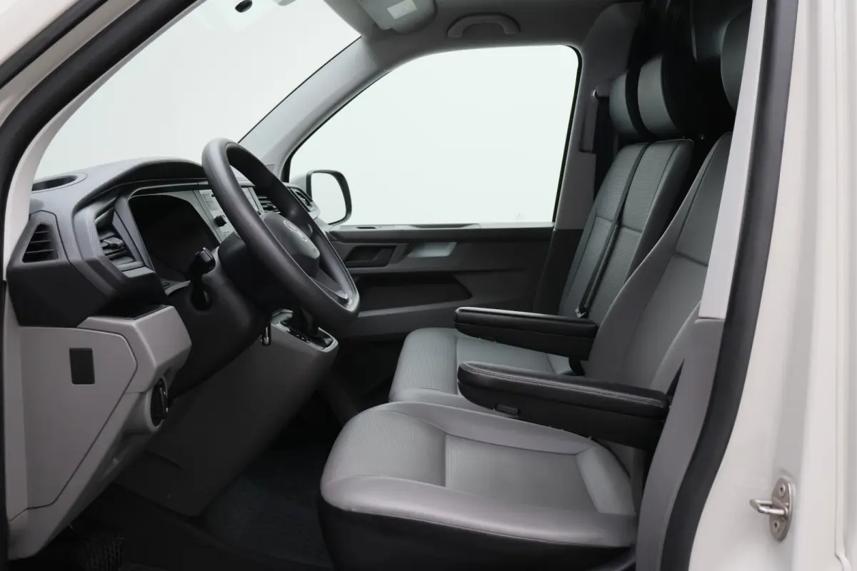 2.0 TDI DSG L2H1 Leer,