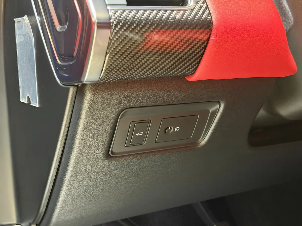 5.0 V8 SC SVR|pano|360|Merdian|HUD|Alcantara hemel|Carbon|Stoelverkoeling|Maxton|