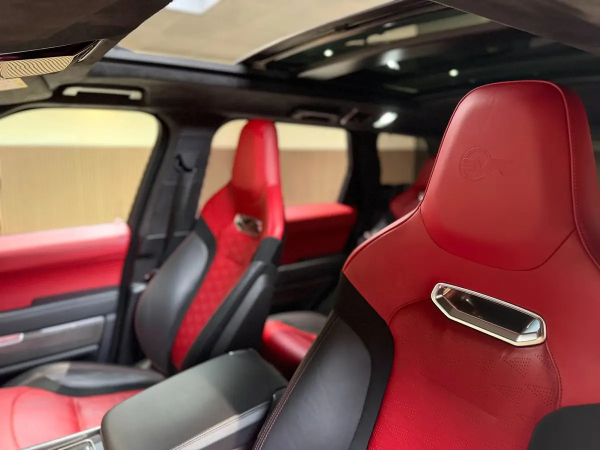 5.0 V8 SC SVR|pano|360|Merdian|HUD|Alcantara hemel|Carbon|Stoelverkoeling|Maxton|