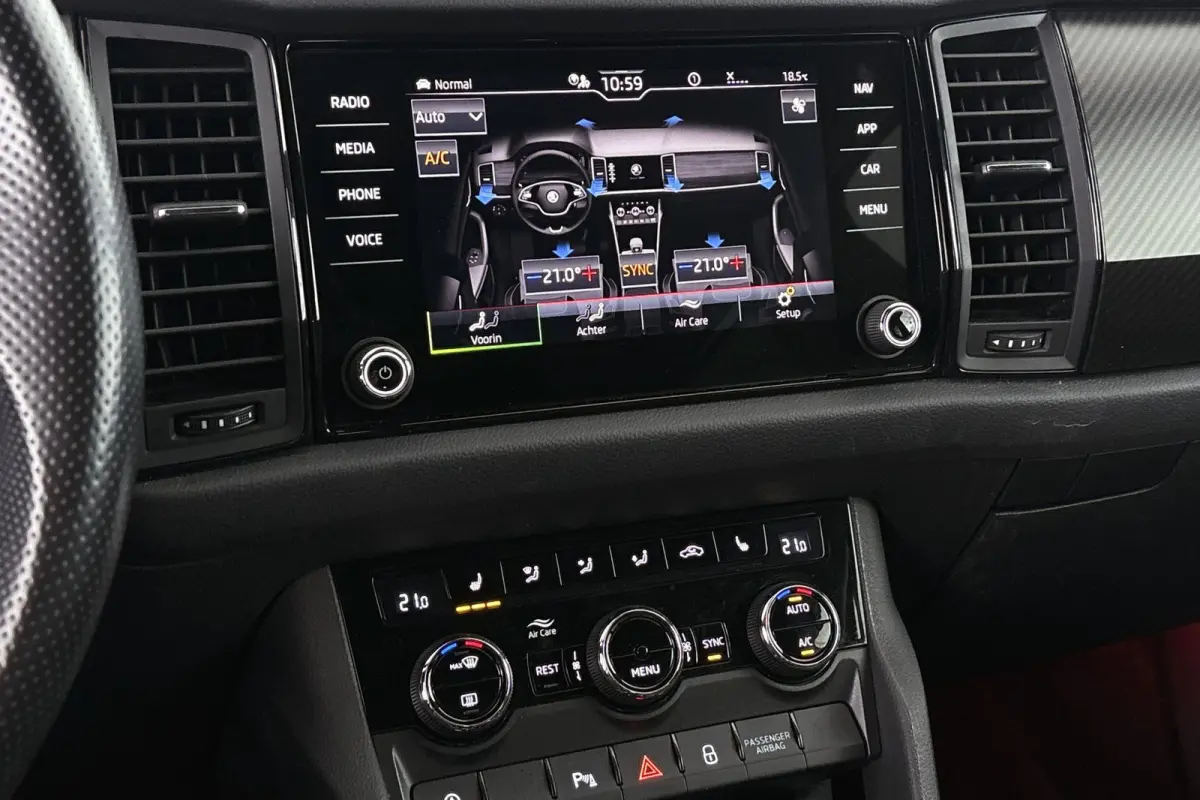 1.5 TSI Sportline Business Leder 20"Velgen Camera Carplay Trekhaak