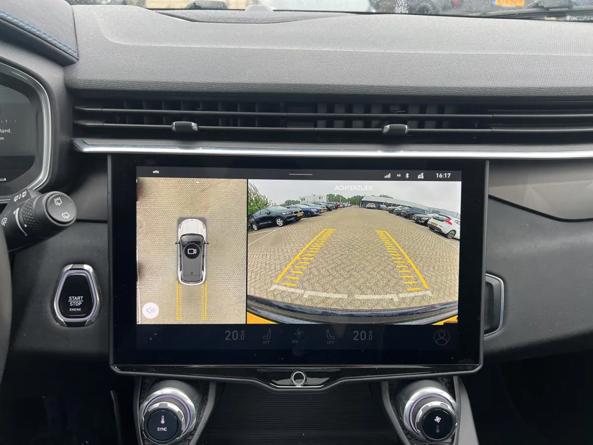 1.5 | BLIS | 360 Camera | Stoelverwarming | Panoramadak | Keyless Start / Entry |
