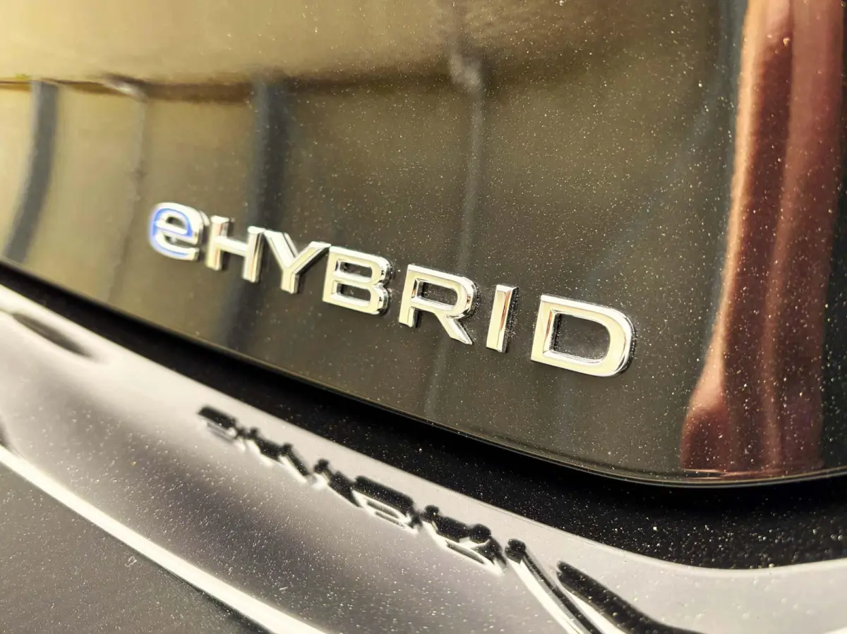 1.5 eHybrid 204pk Life Edition | SoH 100% | Trekhaak | Camera