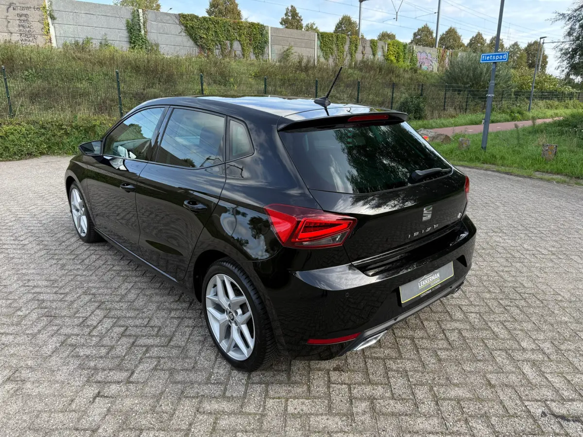 1.0 TSI FR CARPLAY I UNIEKE KM STAND I PDC I CRUISE I CLIMA I MOOI