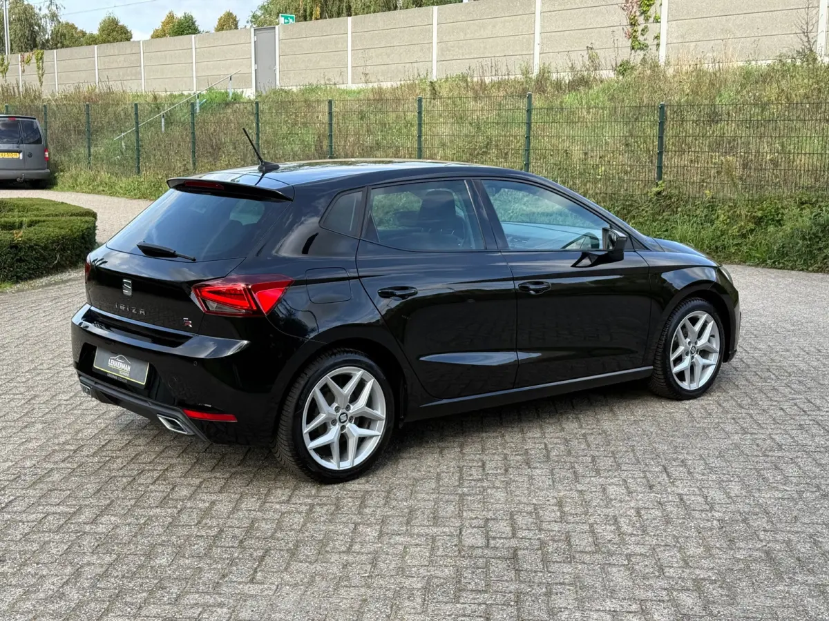 1.0 TSI FR CARPLAY I UNIEKE KM STAND I PDC I CRUISE I CLIMA I MOOI