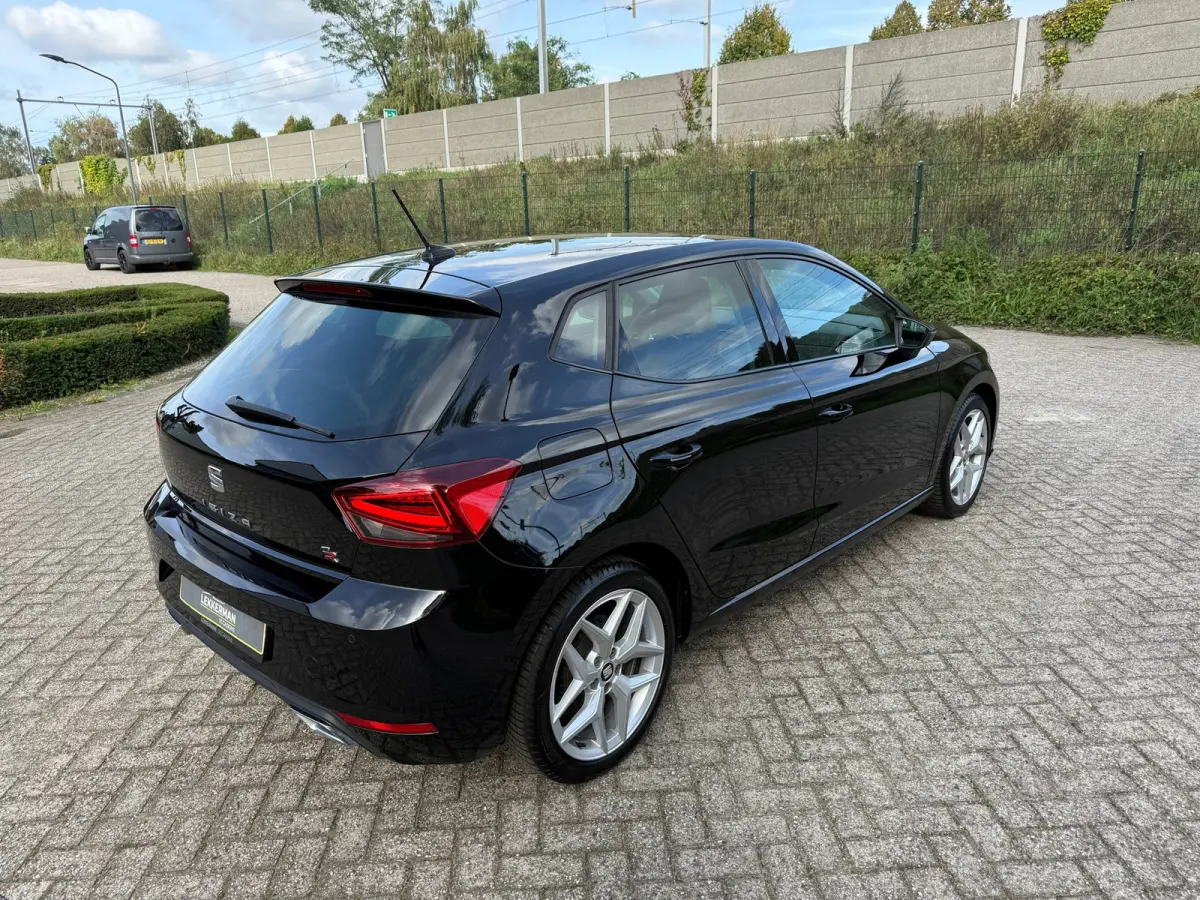 1.0 TSI FR CARPLAY I UNIEKE KM STAND I PDC I CRUISE I CLIMA I MOOI