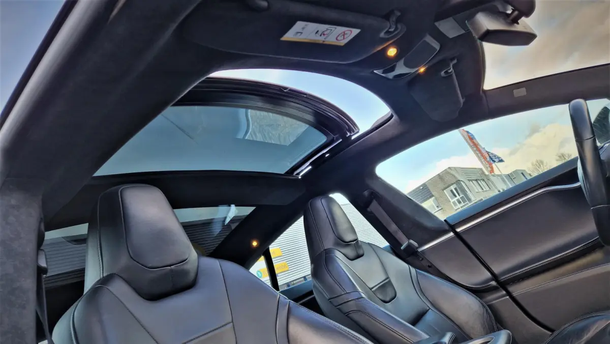 70D Free supercharge Autopilot Panodak Camera Navigatie NAP Leer Luchtvering
