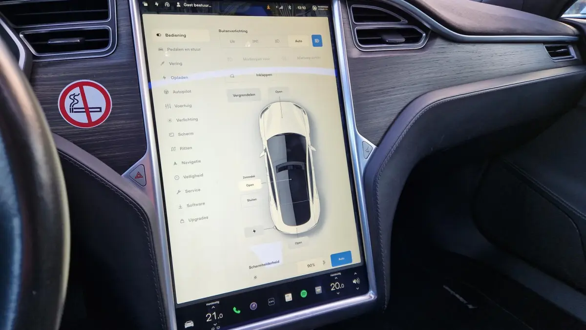 70D Free supercharge Autopilot Panodak Camera Navigatie NAP Leer Luchtvering