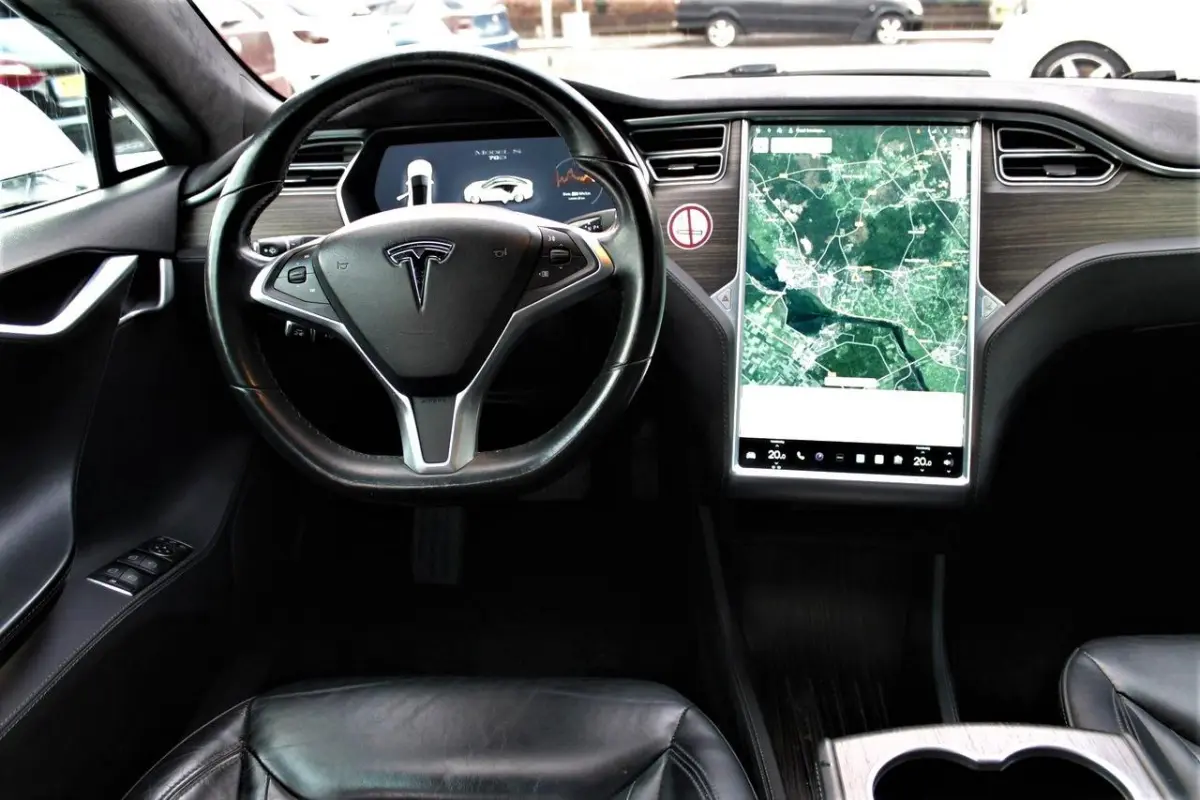 70D Free supercharge Autopilot Panodak Camera Navigatie NAP Leer Luchtvering