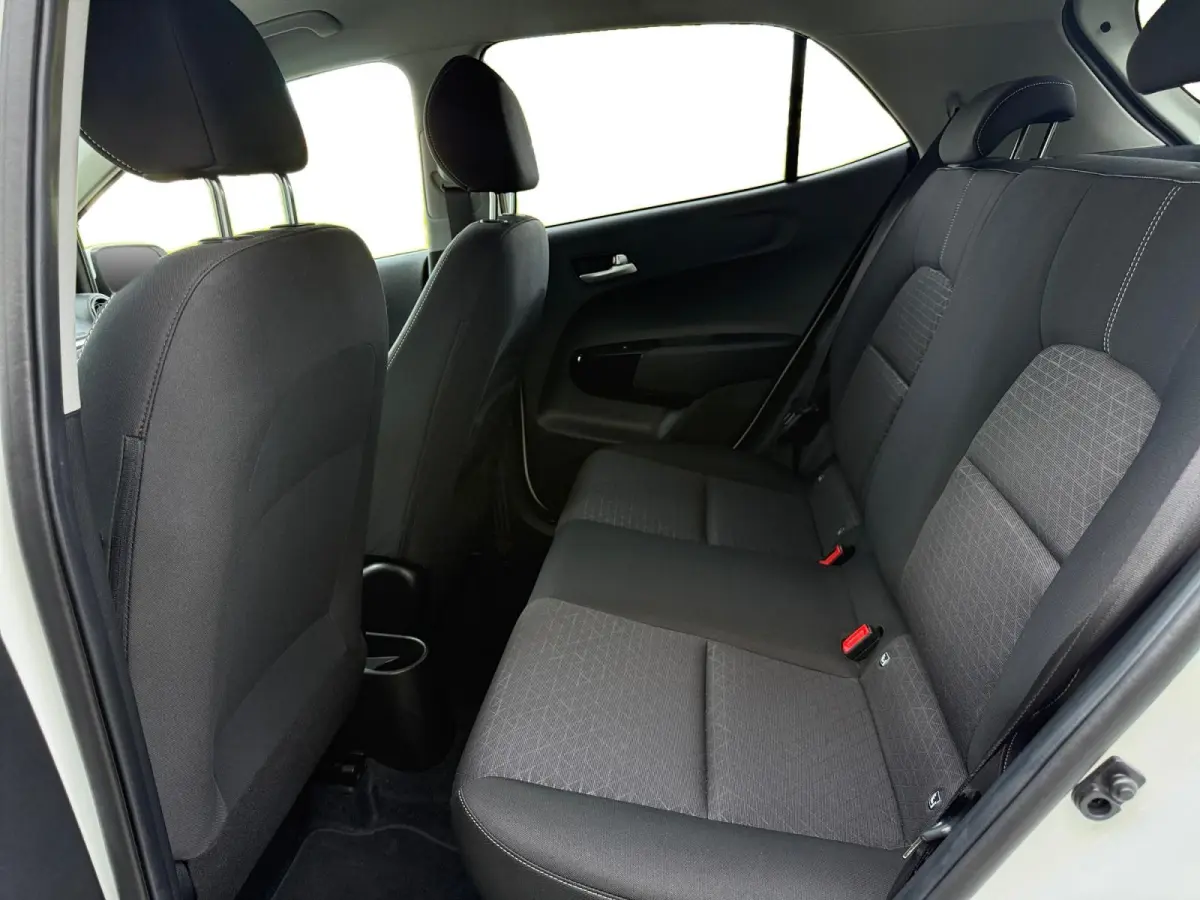 1.0 DPi DynamicPlusLine | Camera | Keyless | Navi | Apple Carplay | Android Auto | Climate Control | Cruise Control |