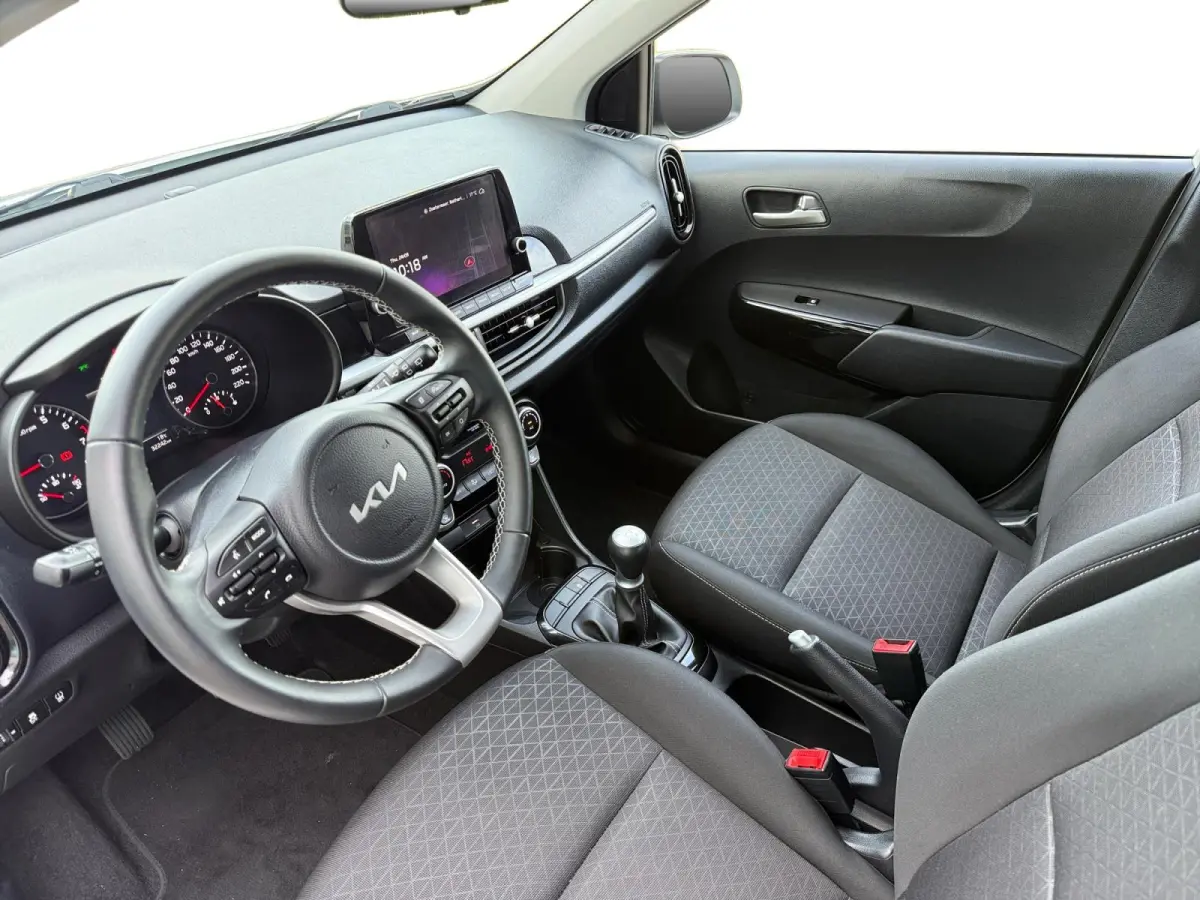 1.0 DPi DynamicPlusLine | Camera | Keyless | Navi | Apple Carplay | Android Auto | Climate Control | Cruise Control |
