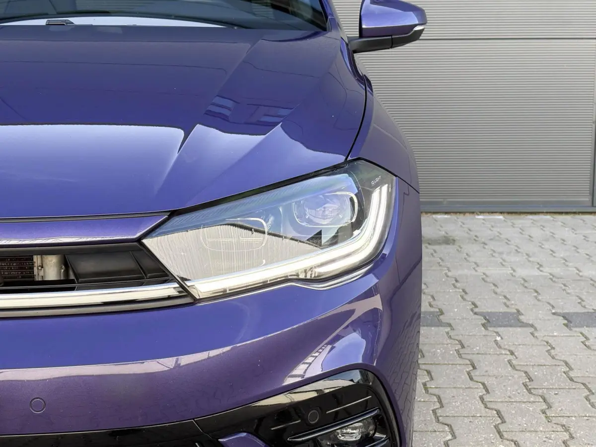 1.0 TSI 95pk DSG R-Line | Panoramadak | IQ light | Camera