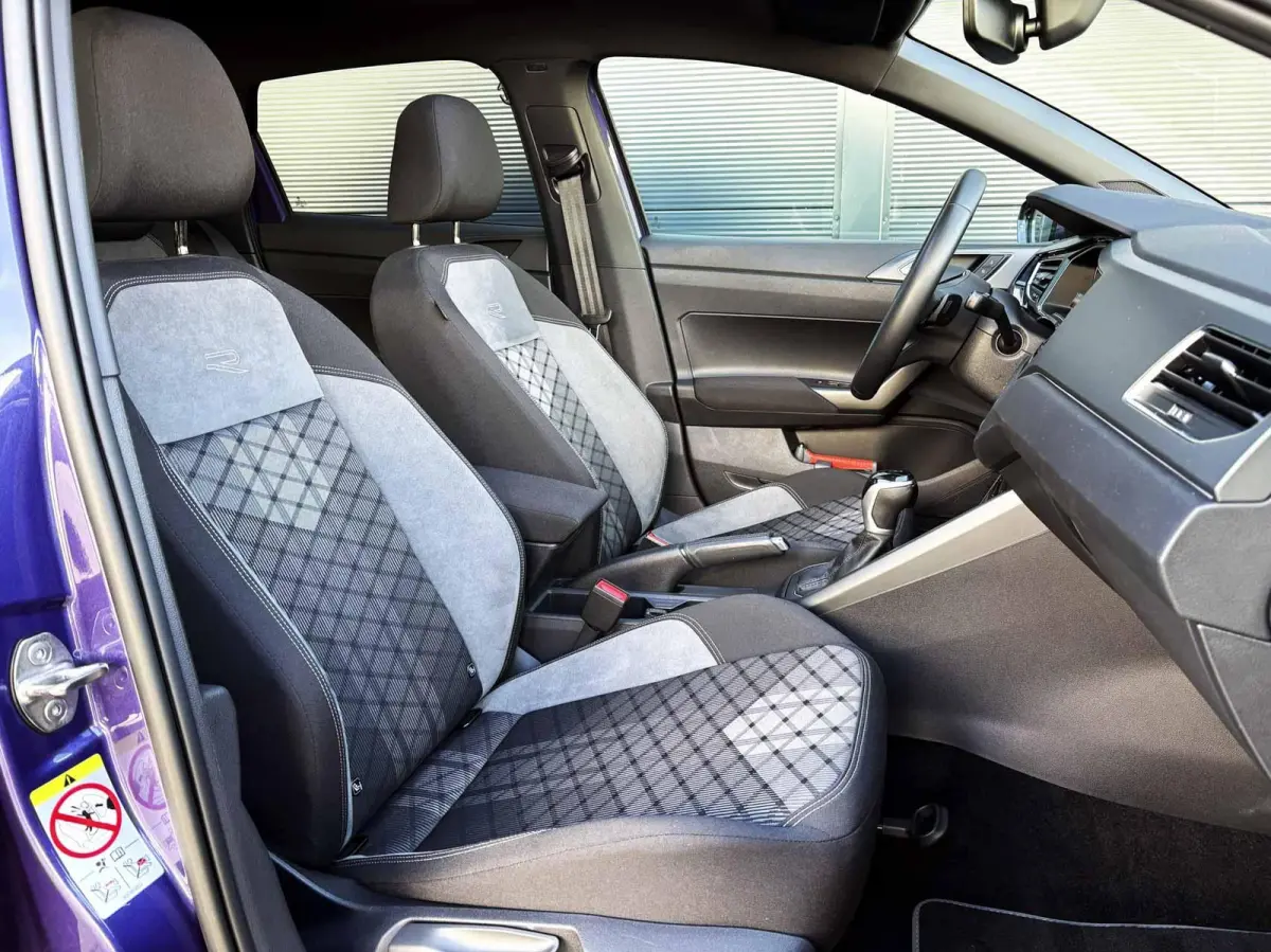 1.0 TSI 95pk DSG R-Line | Panoramadak | IQ light | Camera