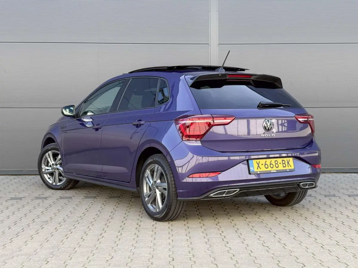 1.0 TSI 95pk DSG R-Line | Panoramadak | IQ light | Camera