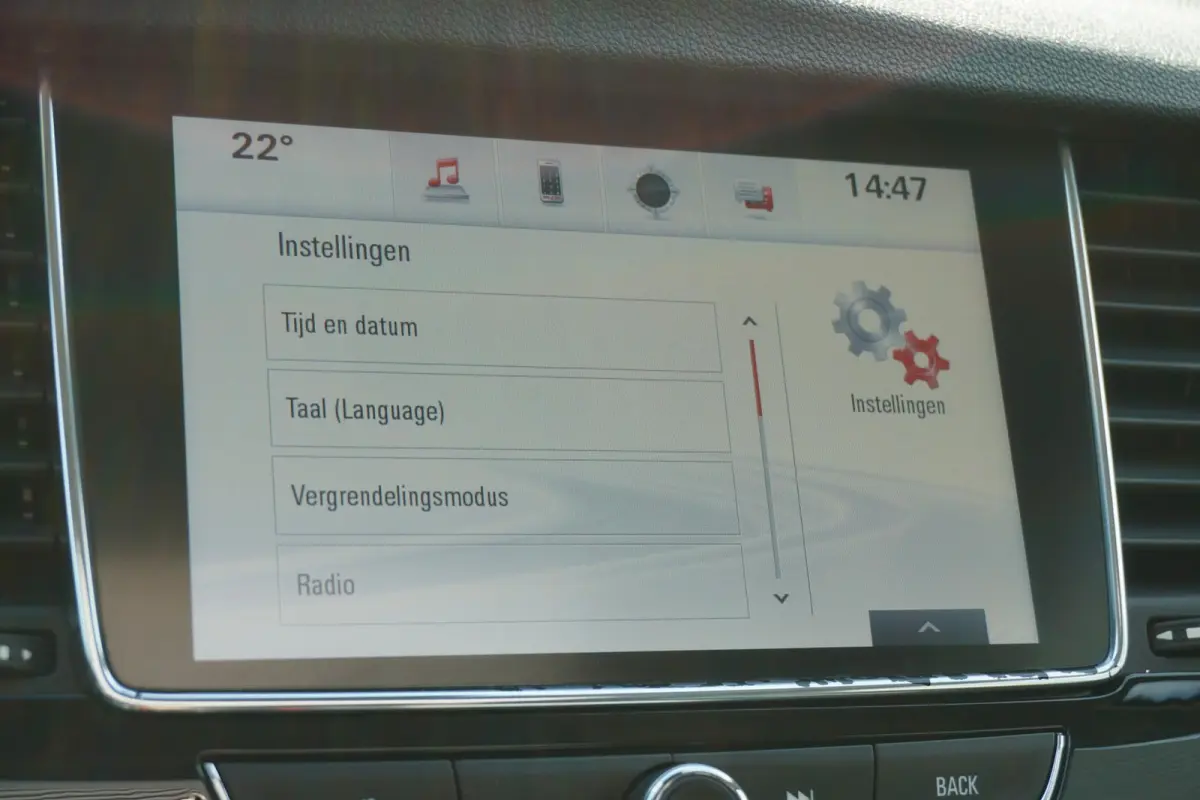 1.4 Turbo 141pk Innovation | Panoramadak | Stuur/Stoelverwarming | Apple CarPlay/ Android Auto