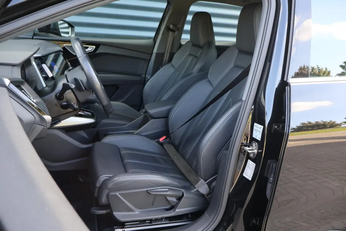 45 265pk quattro Advanced edition 77 kWh | Matrix LED | Sportstoelen Leder | Stoelverwarming | Smartphone Interface Draadloos | Audi-SOUND | Elek. kofferbakklep