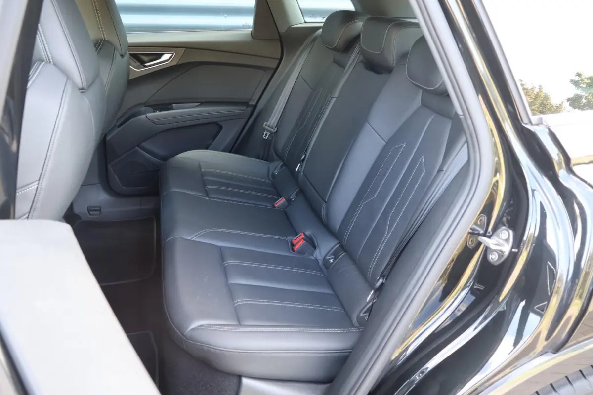 45 265pk quattro Advanced edition 77 kWh | Matrix LED | Sportstoelen Leder | Stoelverwarming | Smartphone Interface Draadloos | Audi-SOUND | Elek. kofferbakklep