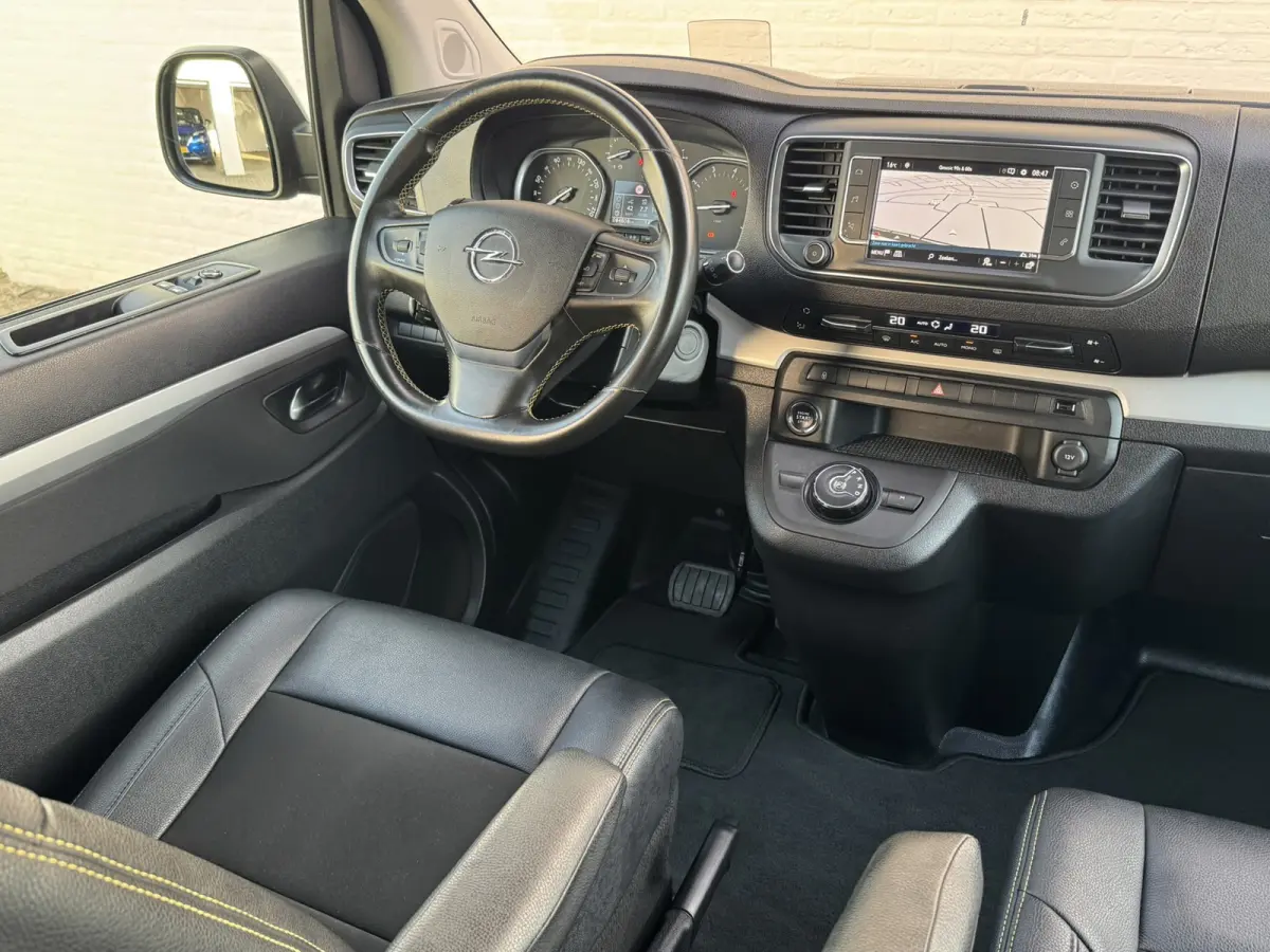 2.0 CDTI L3H1 DC Automaat Innovation Irmscher Sport Navi Adaptive Cruise Carplay Leder/Alcantara Stoelverwarming