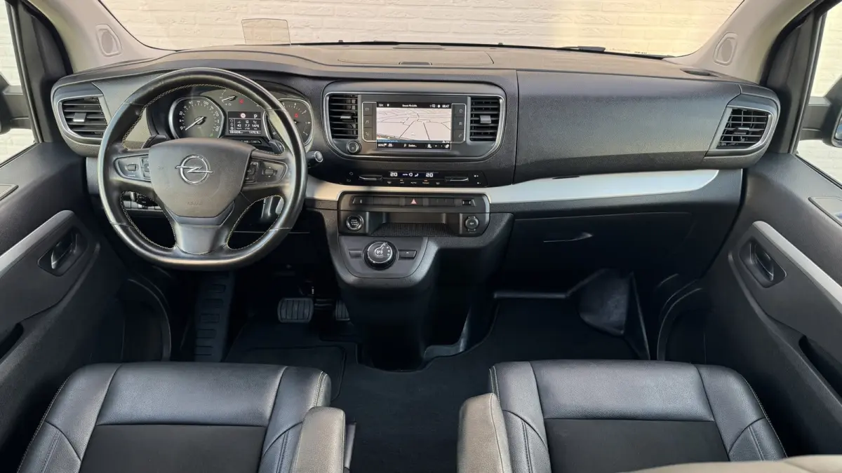 2.0 CDTI L3H1 DC Automaat Innovation Irmscher Sport Navi Adaptive Cruise Carplay Leder/Alcantara Stoelverwarming