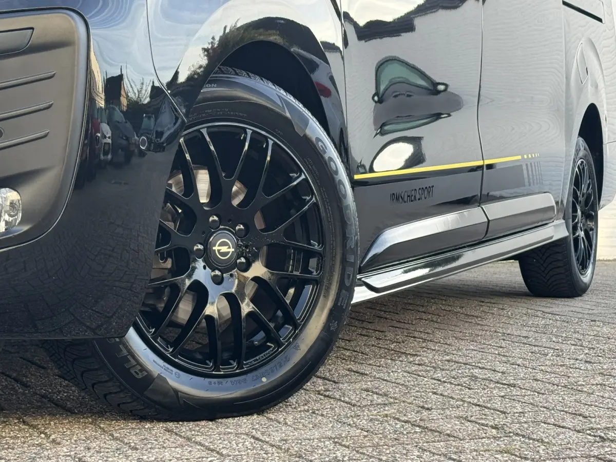 2.0 CDTI L3H1 DC Automaat Innovation Irmscher Sport Navi Adaptive Cruise Carplay Leder/Alcantara Stoelverwarming