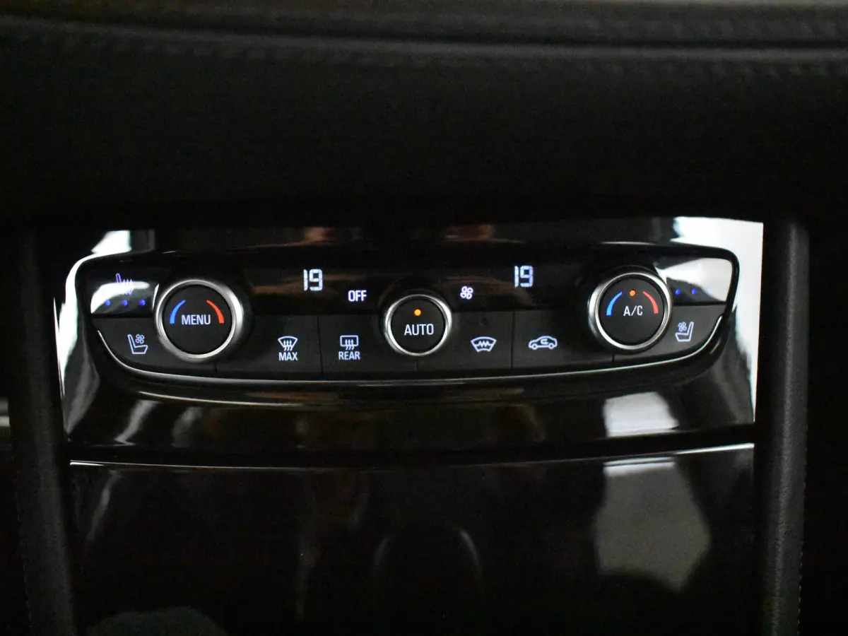 1.2 Turbo Ultimate l Elektr. Stoel incl Memory l Leder l Denon Sound l Full LED l Elekt. Achterklep l Stoelverwarming l