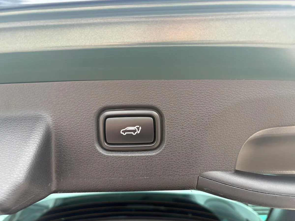 1.6 T-GDi MHEV GT-Line | 360 Camera | Panoramadak | Apple Carplay/Android Auto | Stoelverwarming/Stoelverkoeling | Lichtmetalen Velgen |