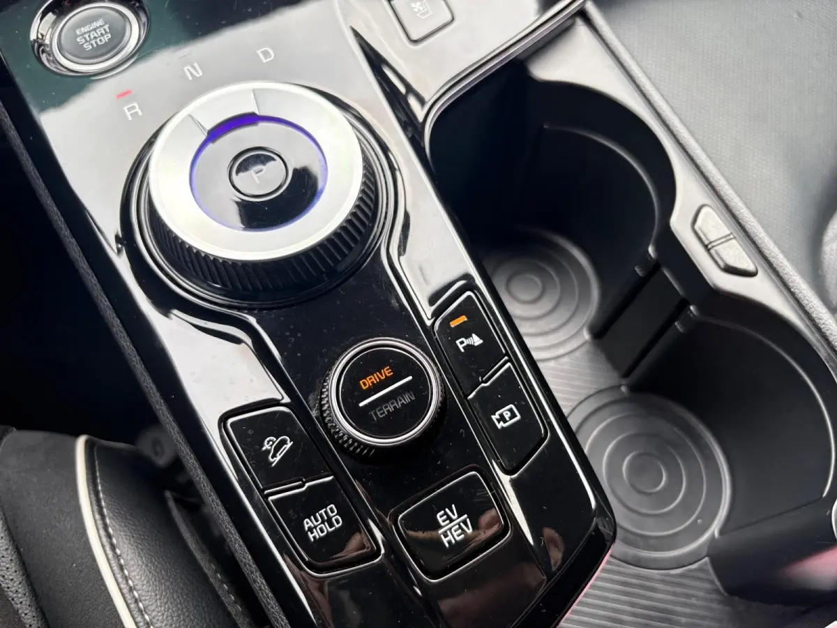 1.6 T-GDi MHEV GT-Line | 360 Camera | Panoramadak | Apple Carplay/Android Auto | Stoelverwarming/Stoelverkoeling | Lichtmetalen Velgen |