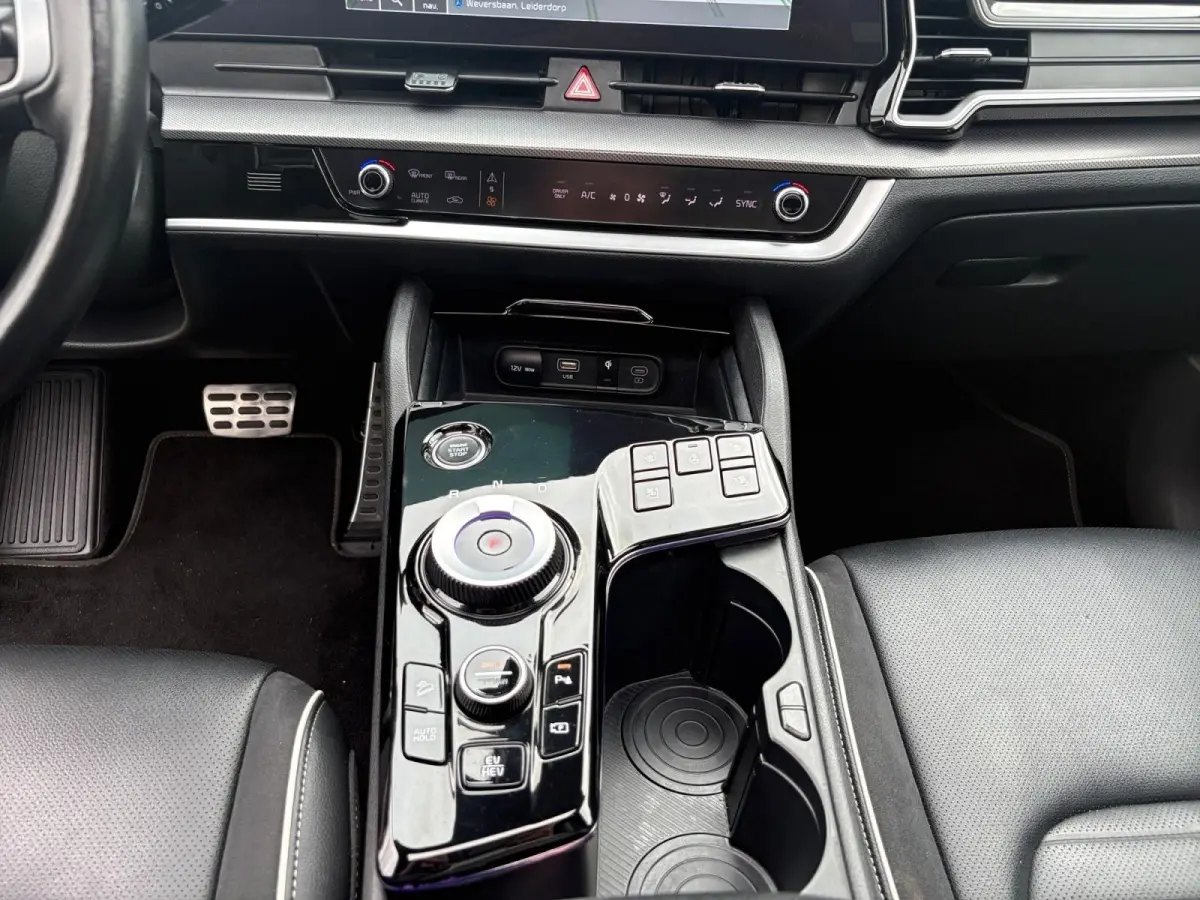 1.6 T-GDi MHEV GT-Line | 360 Camera | Panoramadak | Apple Carplay/Android Auto | Stoelverwarming/Stoelverkoeling | Lichtmetalen Velgen |