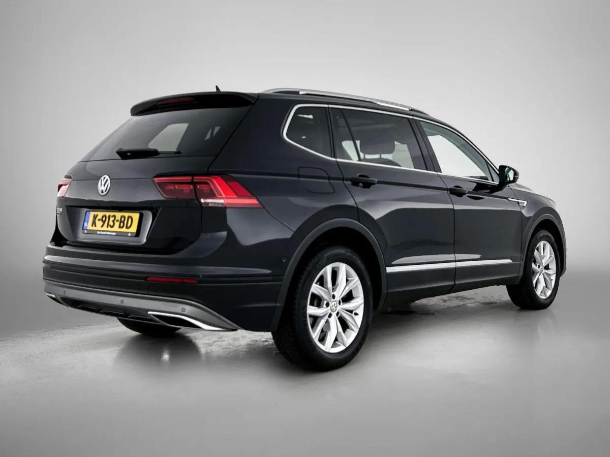 1.5 TSI Comfortline Business 150 PK | Automaat | Navigatie | Panoramadak | Parkeercamera | Stoelmassage | Stoelverwarming | Climate Control | Apple Carplay | Android Auto | Adaptive Cruise C