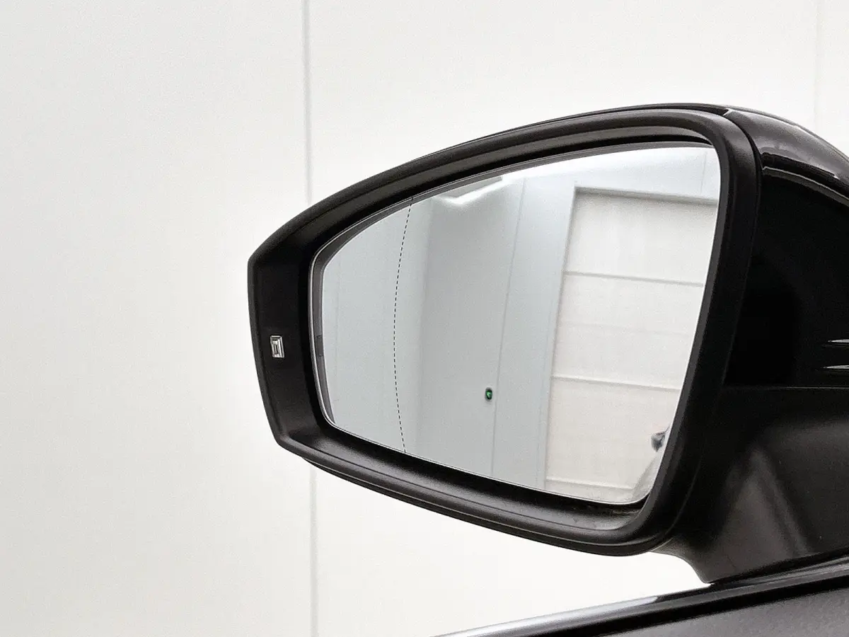 1.5 TSI Comfortline Business 150 PK | Automaat | Navigatie | Panoramadak | Parkeercamera | Stoelmassage | Stoelverwarming | Climate Control | Apple Carplay | Android Auto | Adaptive Cruise C