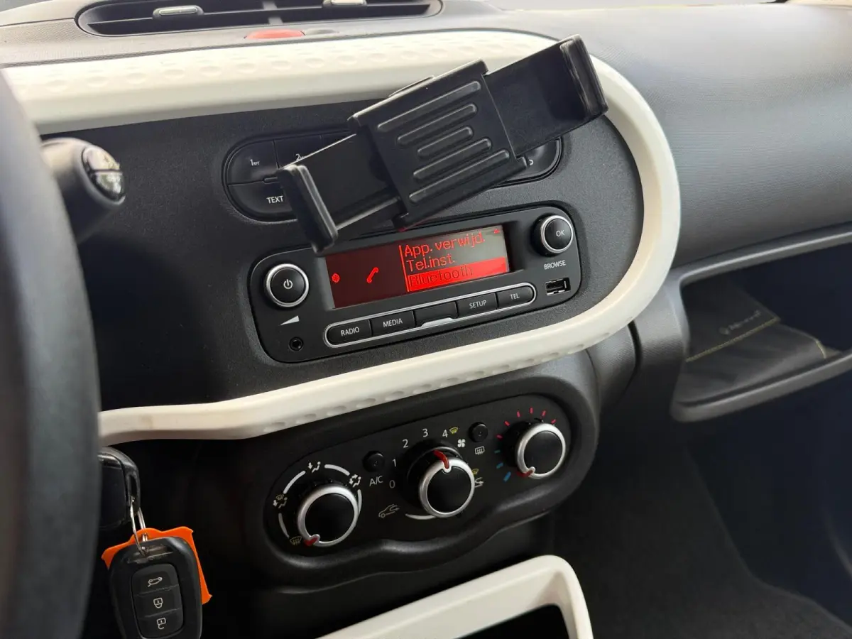 1.0 SCe Collection | Airco | Bluetooth | Cruise Control | Parkeersensoren Achter | 5-deurs | 1 Jaar Bovag Garantie