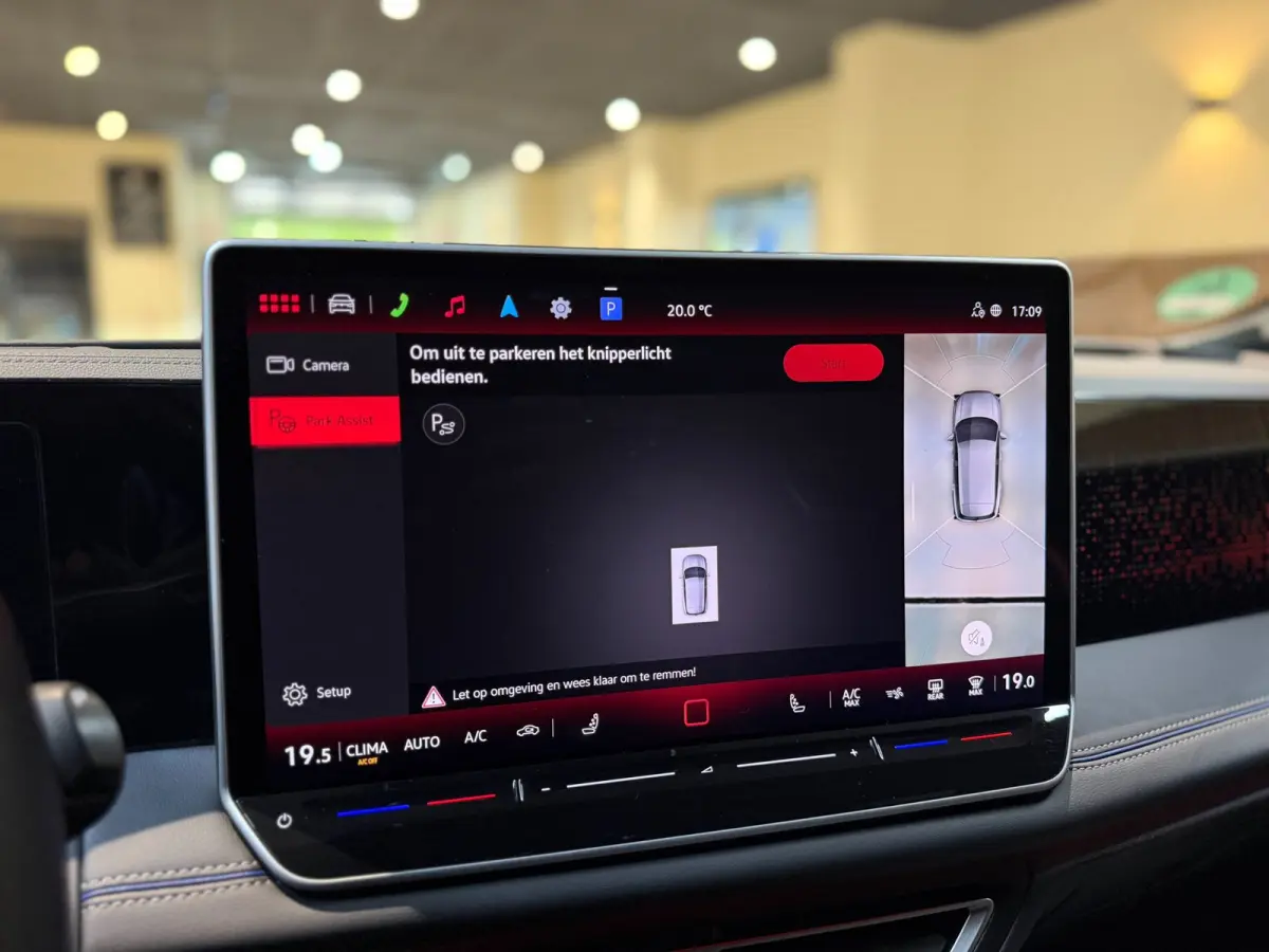 1.5 eTSI R-Line|Keyless|360 camera|Sfeer|Stoel Verwarming|