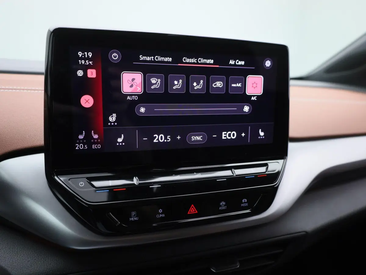 Pro 77 kWh 204 PK| SoH 98,96% | Dealeronderhouden | Trekhaak | Navigatie Pro | Achteruitrijcamera | Stoelverwarming | Stuurwielverwarming | Parkeersensoren