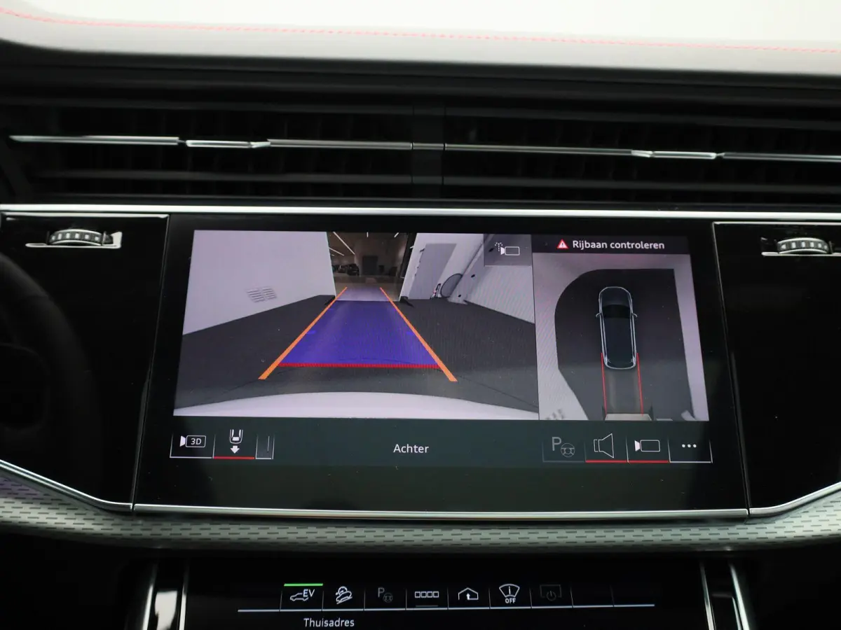 60 TFSI e quattro Pro Line S Competition 490 PK l Adaptive cruise control l Glazen panoramadak l Bang & Olufsen Advanced 3D l Dodehoekdetectie l 360 graden camera l Luchtvering l Stoelverwar