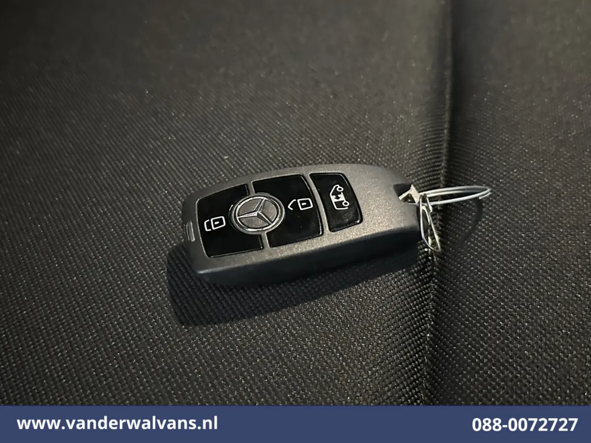 315 CDI 150pk L3H2 Euro6 Airco | Camera | Apple Carplay | Android Auto Bijrijdersbank