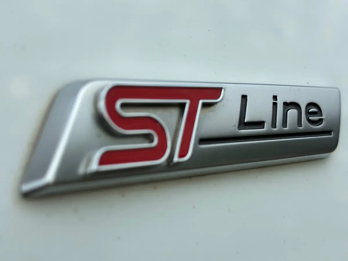 1.0 ST-Line|2e Eigenaar|Navigatie|CruiseControl|Climatronic|Trekhaak|NAP|Nieuwe APK|