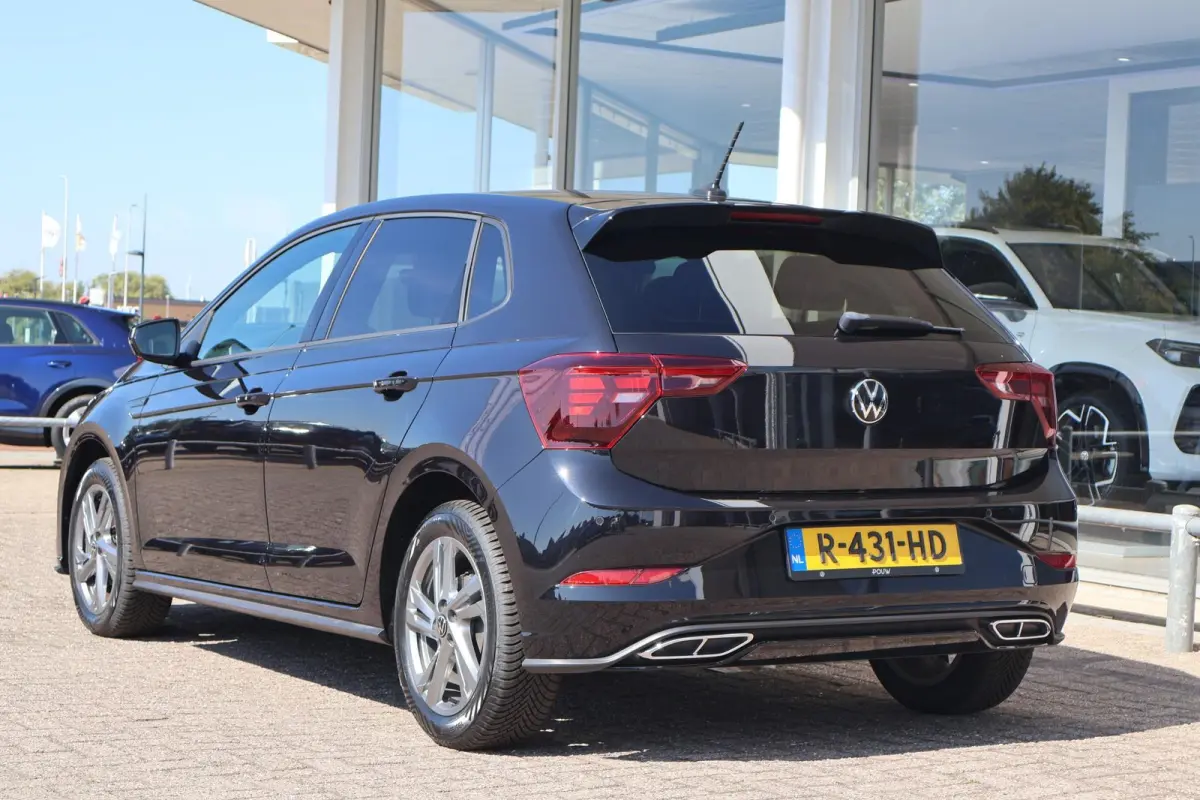 1.0 TSI 95pk R-Line | Adaptive Cruise | PDC | Apple Carplay | Clima