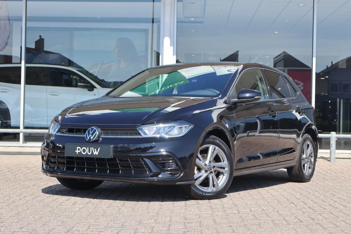 1.0 TSI 95pk R-Line | Adaptive Cruise | PDC | Apple Carplay | Clima