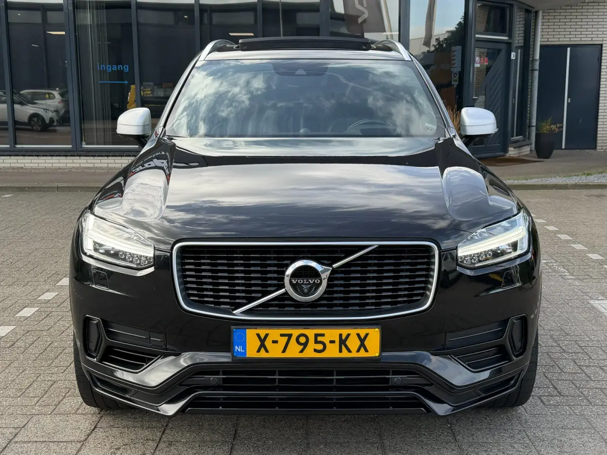 2.0 T8 Twin Engine AWD R DESIGN l AFNM. TREKHAAK