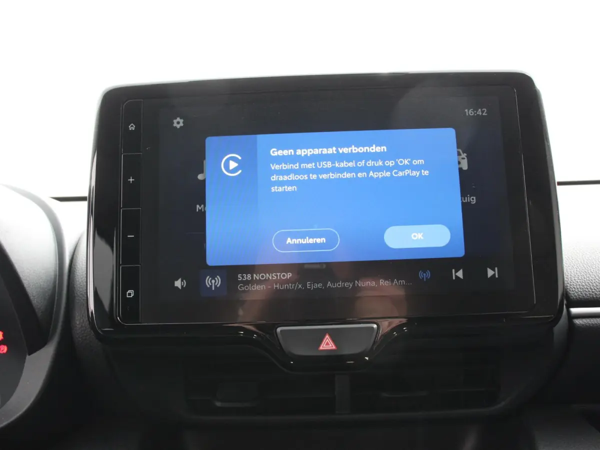 1.5 Hybrid Dynamic Automaat Climate control Cruise control adaptieve LED Achteruitrijcamera Lane assist Apple Carplay / Android Auto