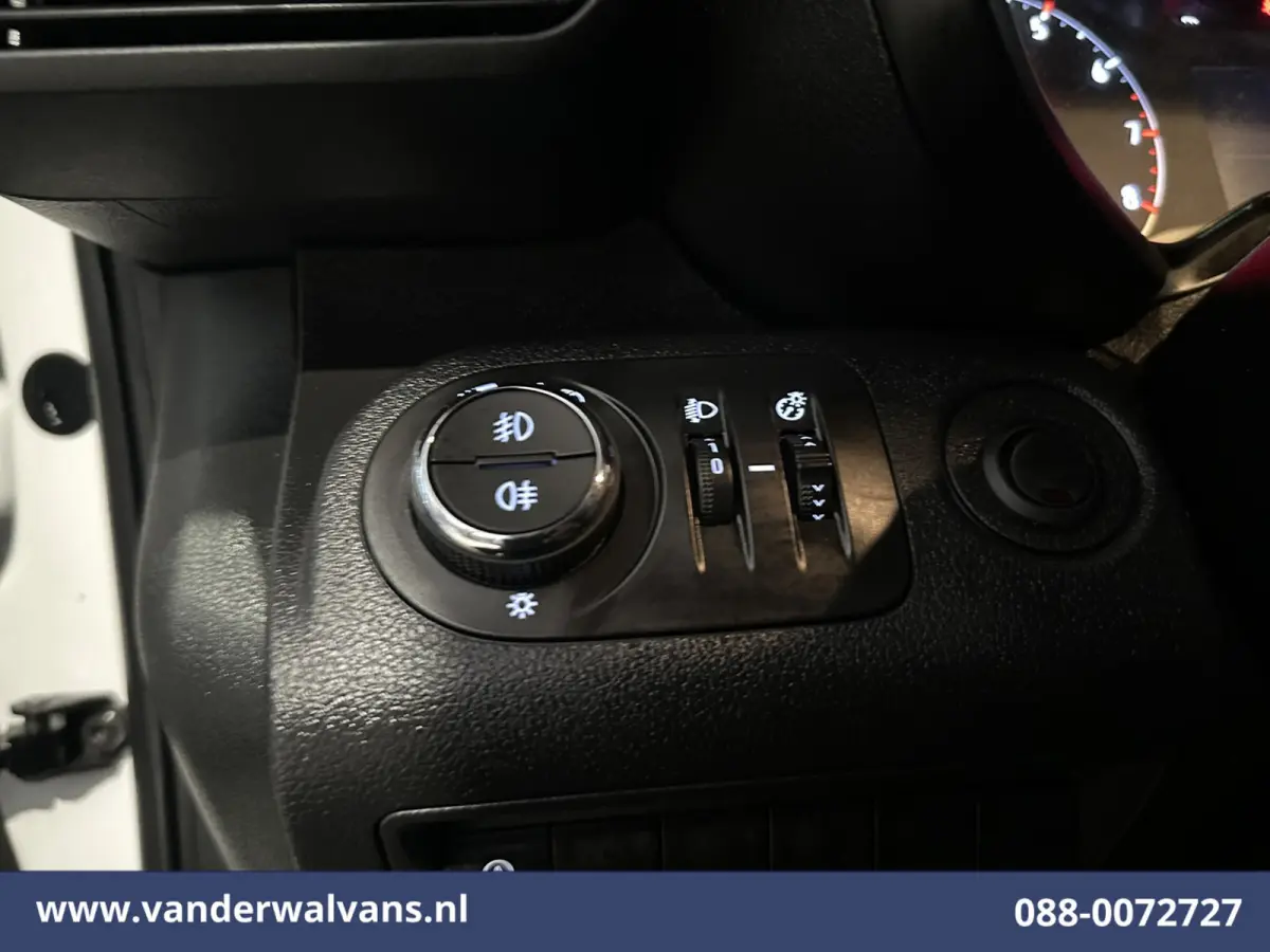 1.5D 102pk L2H1 Euro6 Airco | Cruisecontrol | Parkeersensoren Zijdeur