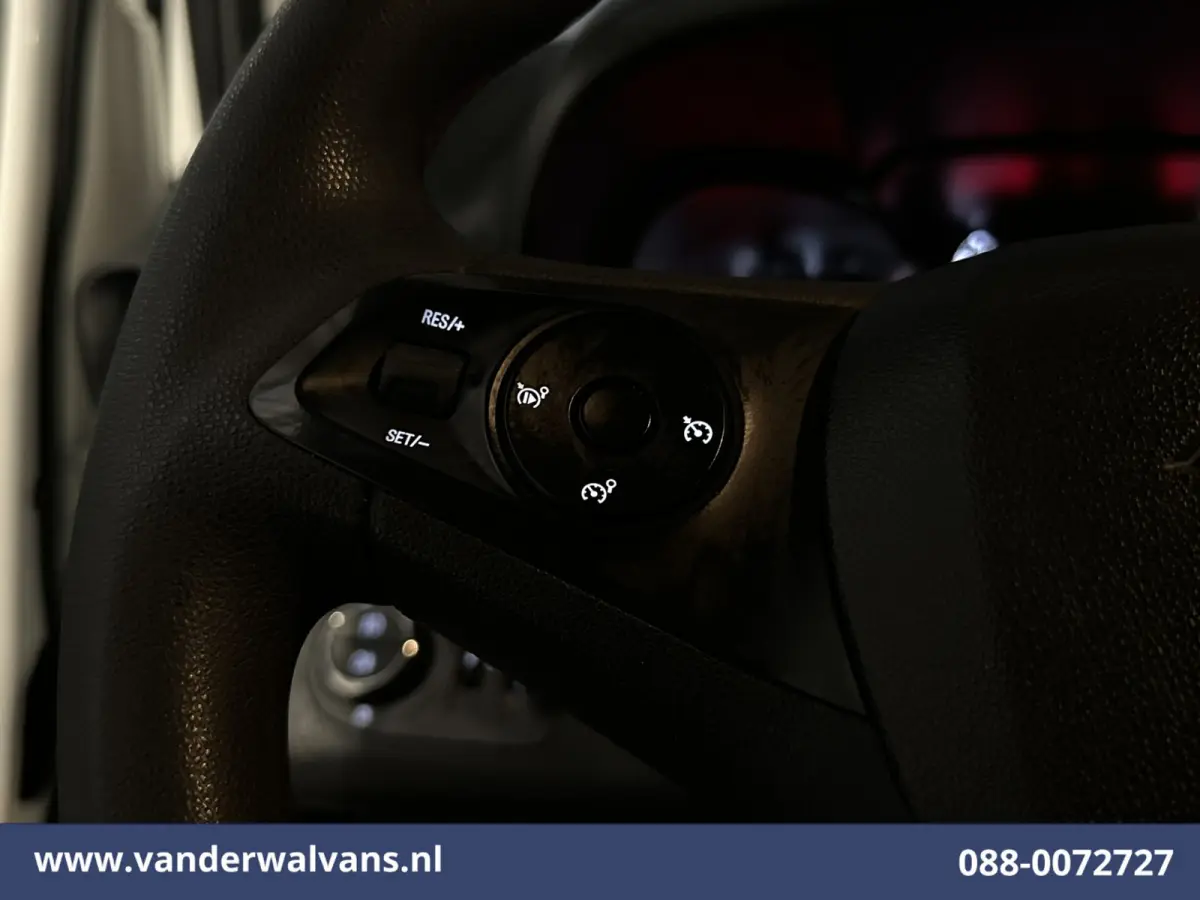 1.5D 102pk L2H1 Euro6 Airco | Cruisecontrol | Parkeersensoren Zijdeur