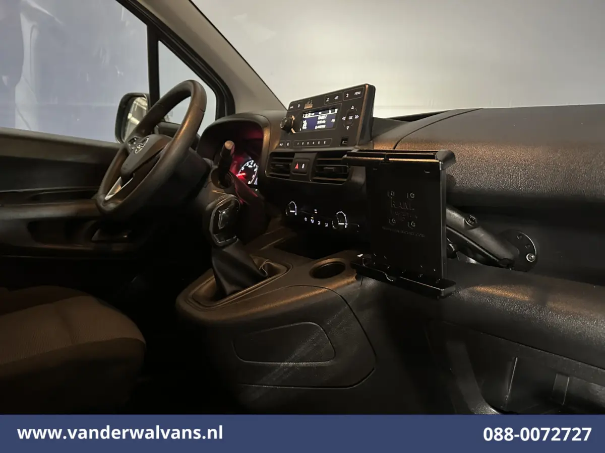 1.5D 102pk L2H1 Euro6 Airco | Cruisecontrol | Parkeersensoren Zijdeur
