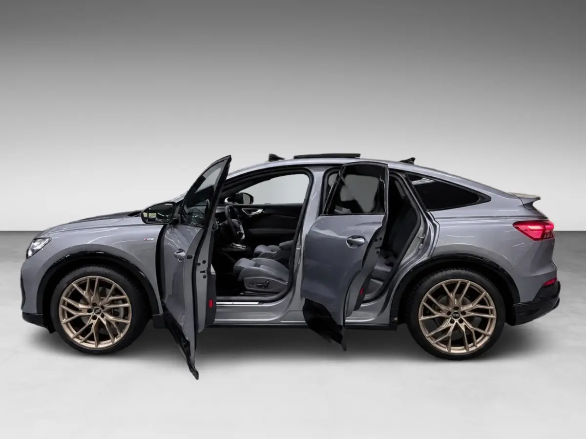 50 quattro 21" 3X S-LINE LEDER+ M-STOELEN/PANO/H-UP/SONOS/DAB/CARPLAY/ADAPT-CRUISE///