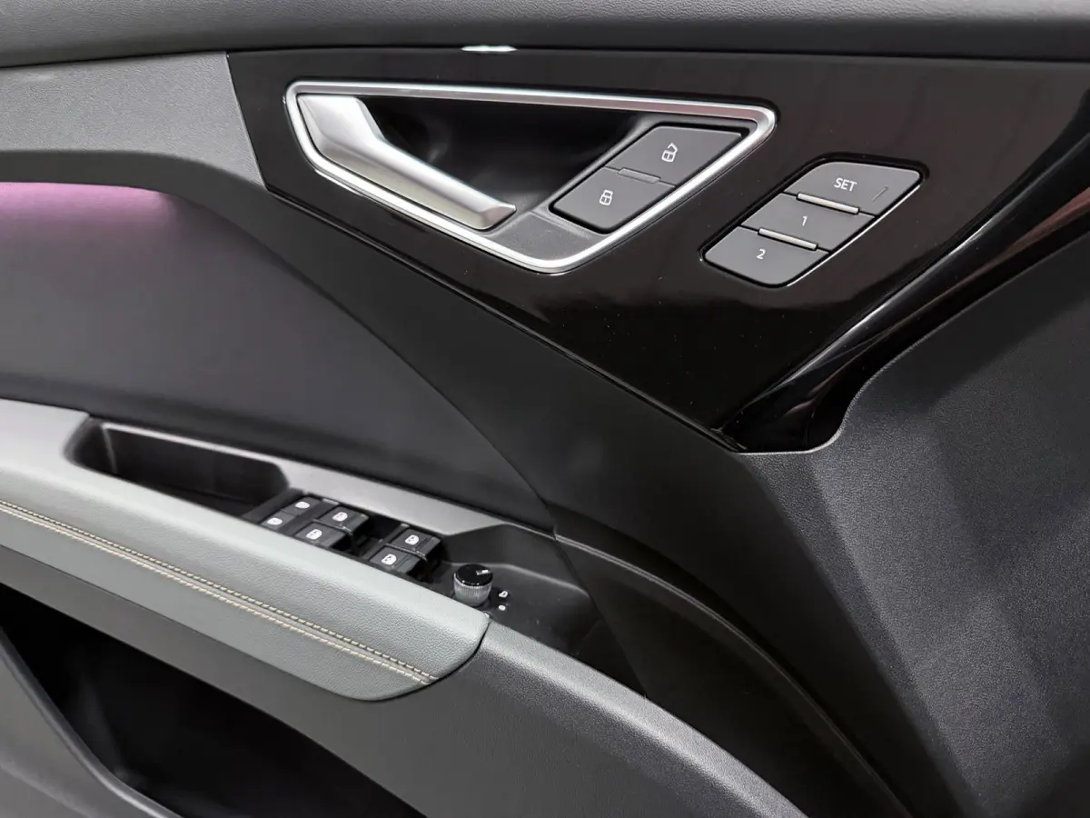 50 quattro 21" 3X S-LINE LEDER+ M-STOELEN/PANO/H-UP/SONOS/DAB/CARPLAY/ADAPT-CRUISE///