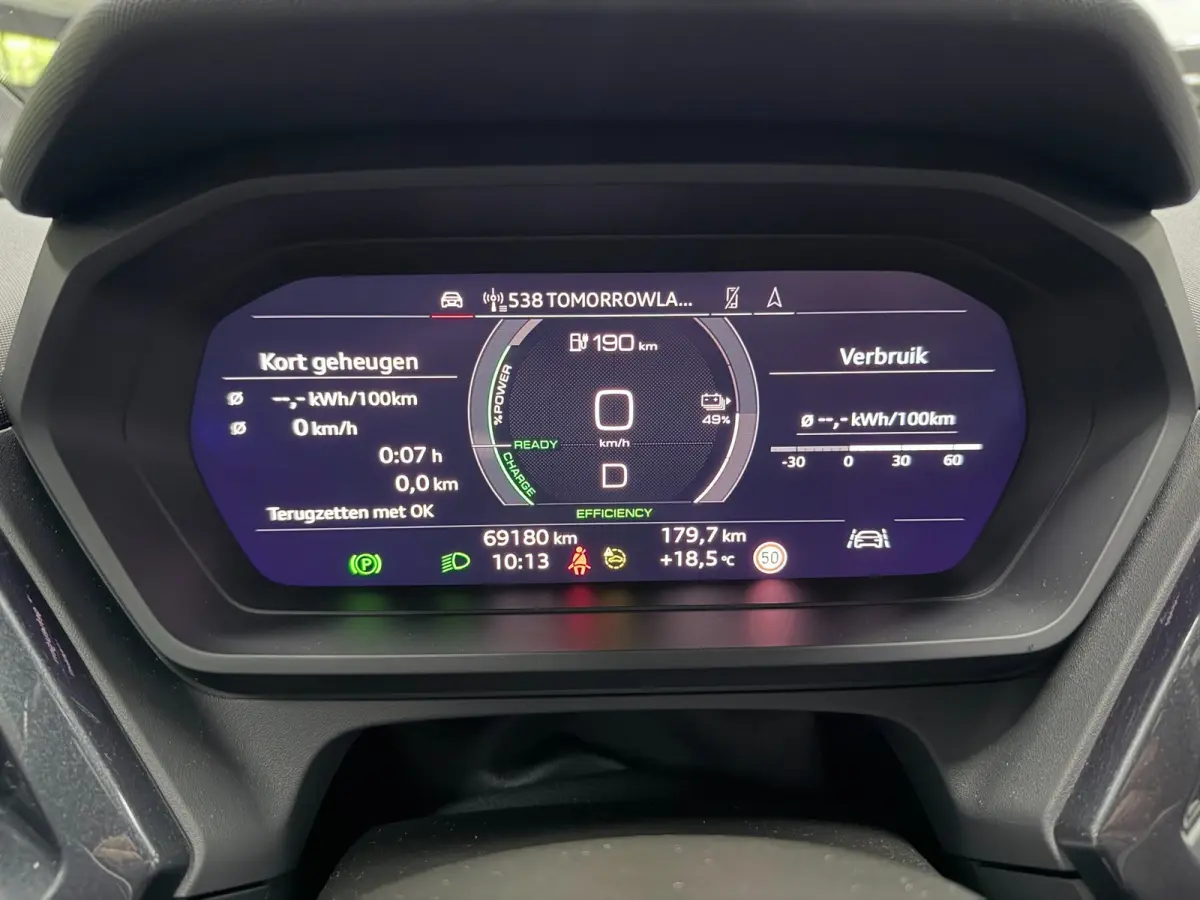 50 quattro 21" 3X S-LINE LEDER+ M-STOELEN/PANO/H-UP/SONOS/DAB/CARPLAY/ADAPT-CRUISE///