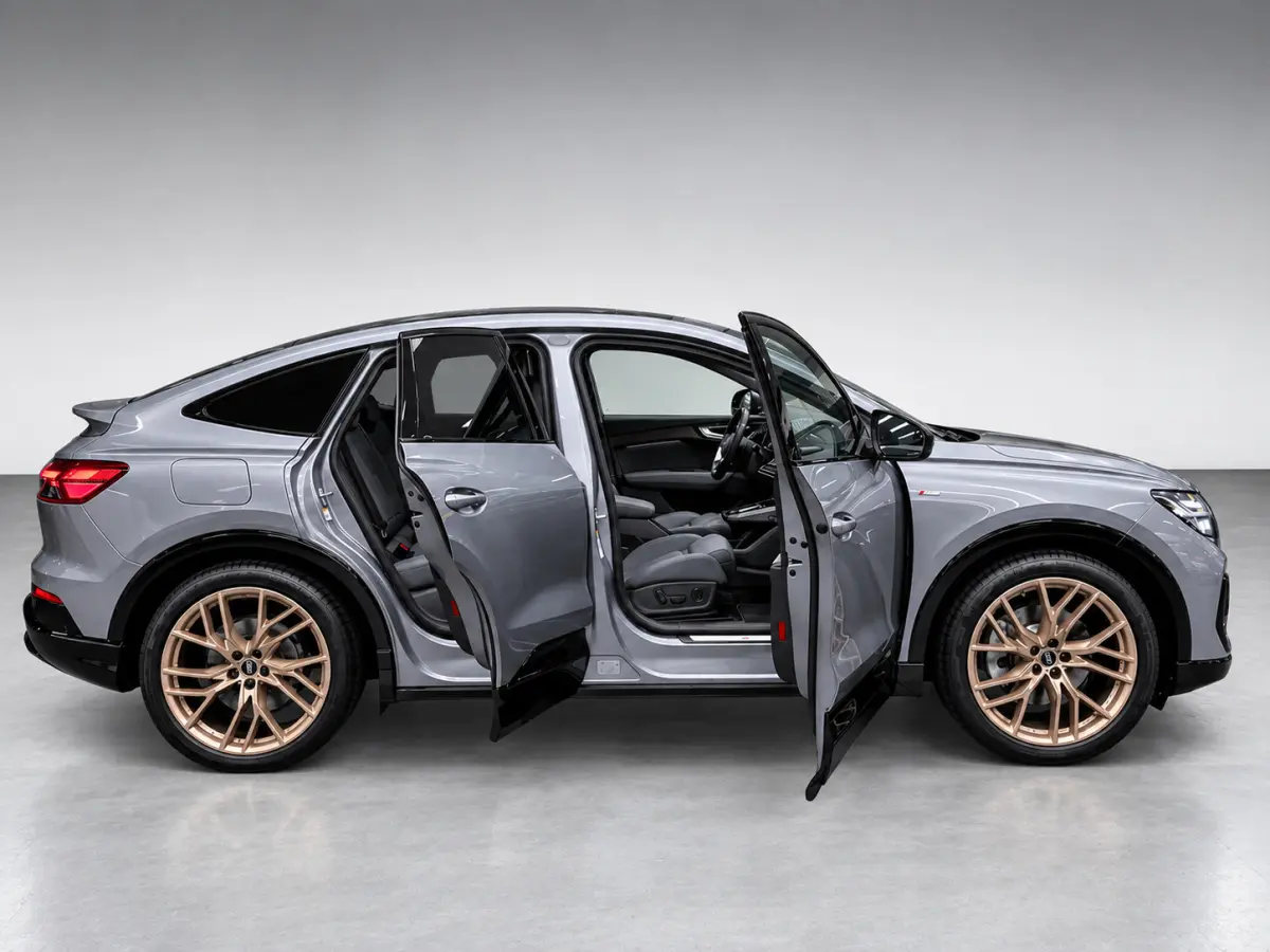 50 quattro 21" 3X S-LINE LEDER+ M-STOELEN/PANO/H-UP/SONOS/DAB/CARPLAY/ADAPT-CRUISE///