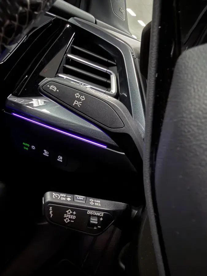 50 quattro 21" 3X S-LINE LEDER+ M-STOELEN/PANO/H-UP/SONOS/DAB/CARPLAY/ADAPT-CRUISE///